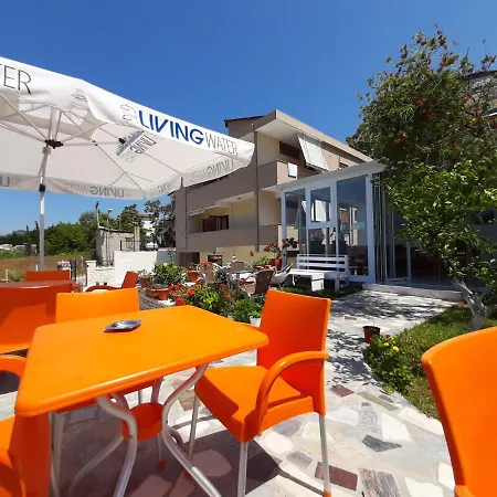 Klevi 3* Vlorë