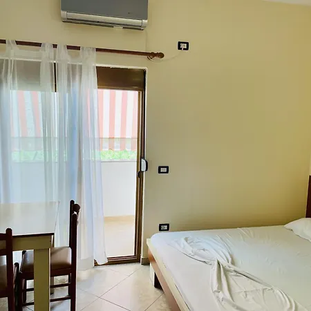Klevi Lägenhetshotell Vlorë