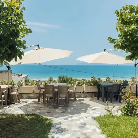 Lägenhetshotell Klevi Vlorë