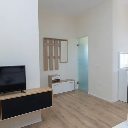 Lägenhetshotell Klevi Vlorë