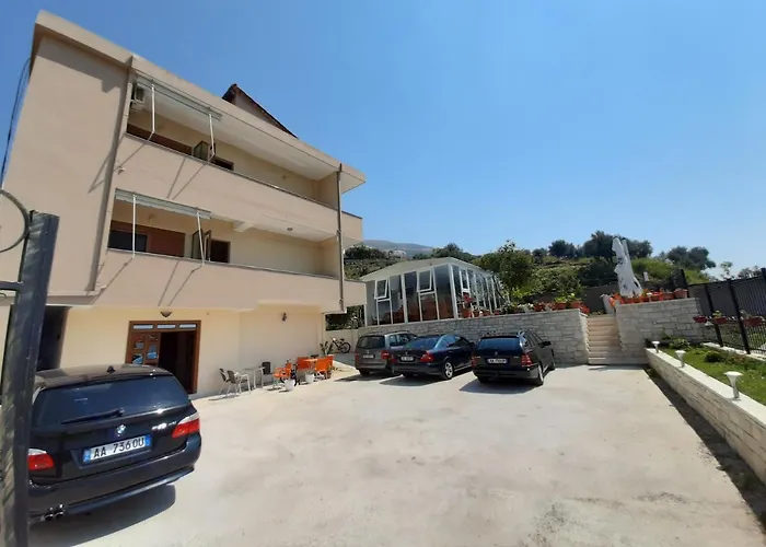 Klevi 3* Vlorë