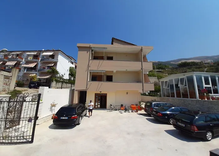 מלון דירות Klevi Vlorë