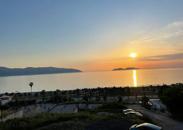 Klevi מלון דירות Vlorë